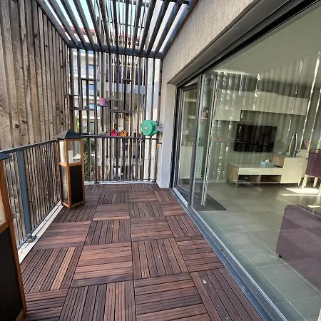 3 Pieces Au Pied De La Promenade Du Paillon