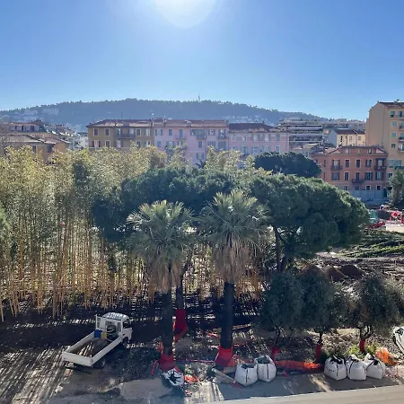 3 Pieces Au Pied De La Promenade Du Paillon * Νίκαια