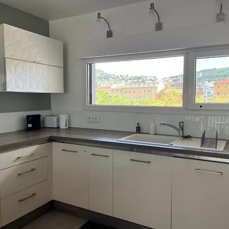 3 Pieces Au Pied De La Promenade Du Paillon Διαμέρισμα *